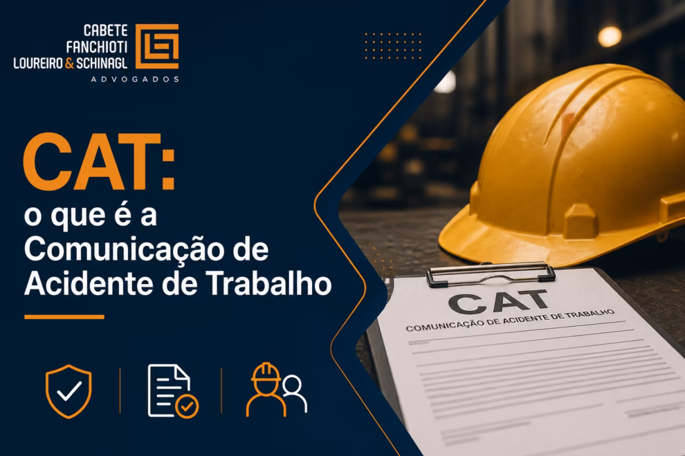 Documento da CAT (Comunicação de Acidente de Trabalho) com formulário e atestado médico