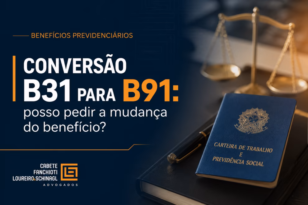 Trabalhador com documentos do INSS avaliando a conversão de B31 para B91