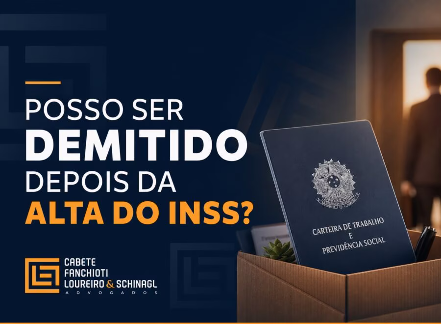 Imagem de cabeçalho com texto "Posso ser demitido depois da Alta do INSS?" em design moderno com cores azul escuro, laranja e branco