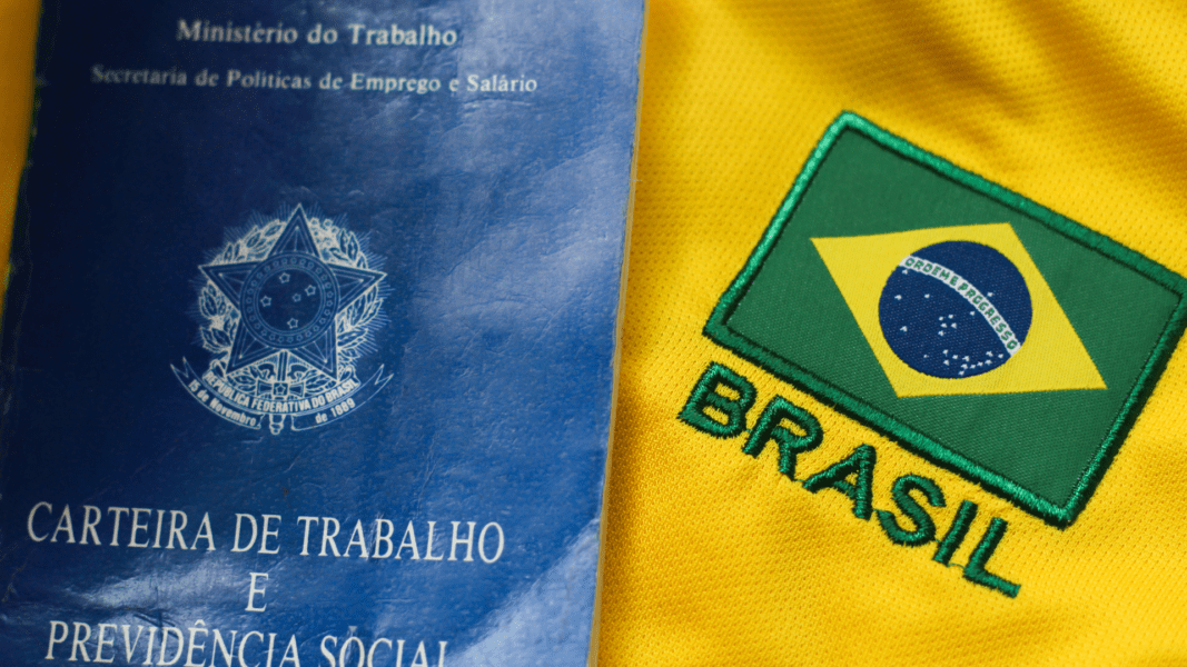 Trabalho Sem Carteira Assinada: Entenda Os Riscos